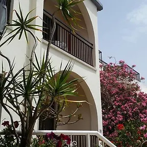 Myriama Apartment